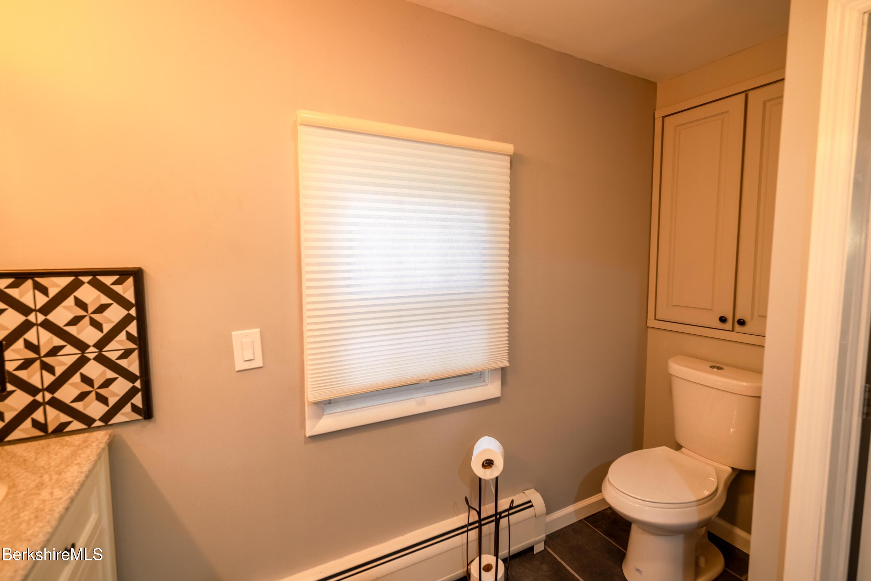 361 Lenox Road Richmond, MA 01254 - Photo 34 of 49 361Lenox-28