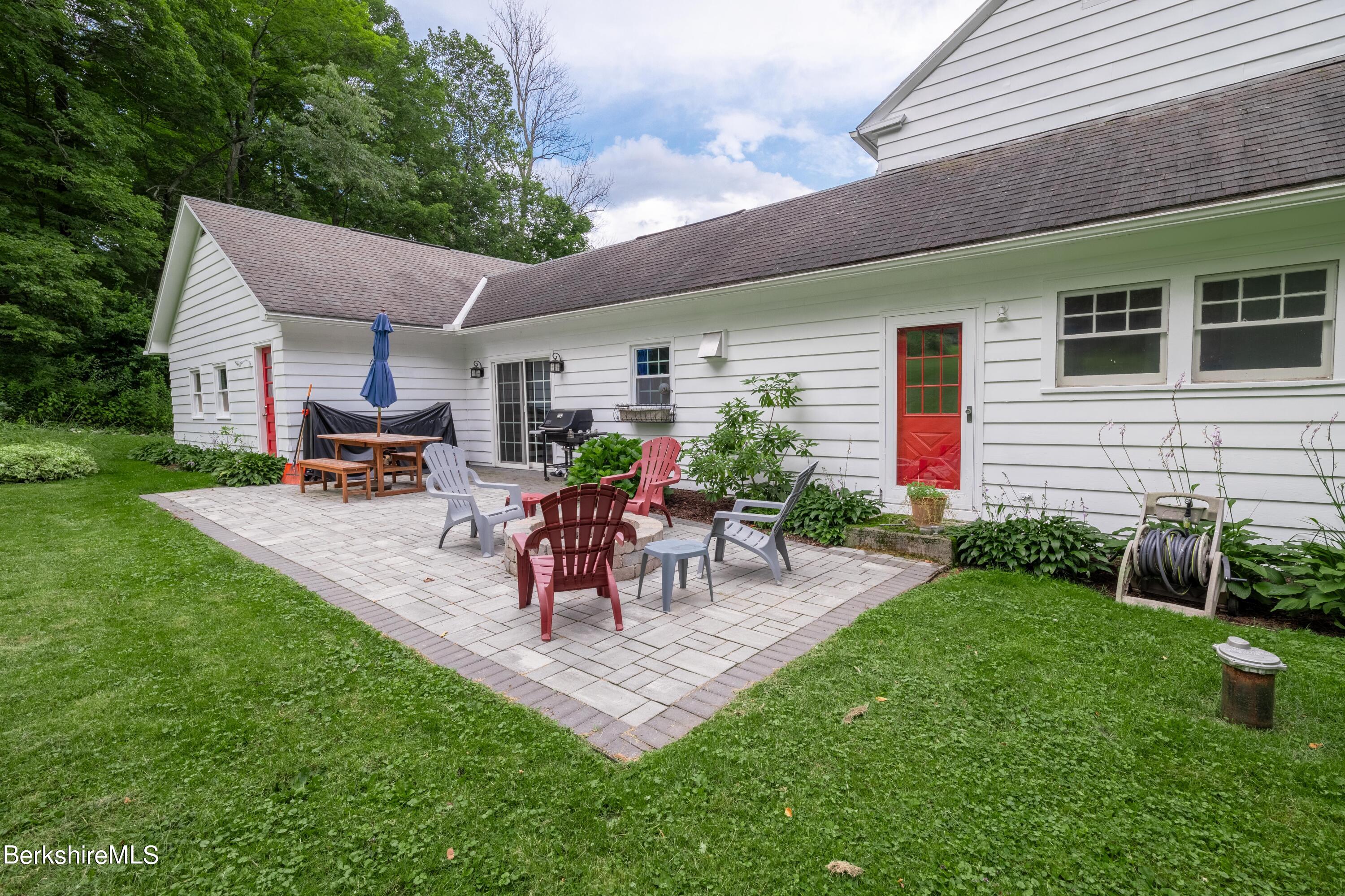 361 Lenox Road Richmond, MA 01254 - Photo 7 of 49 361Lenox-7