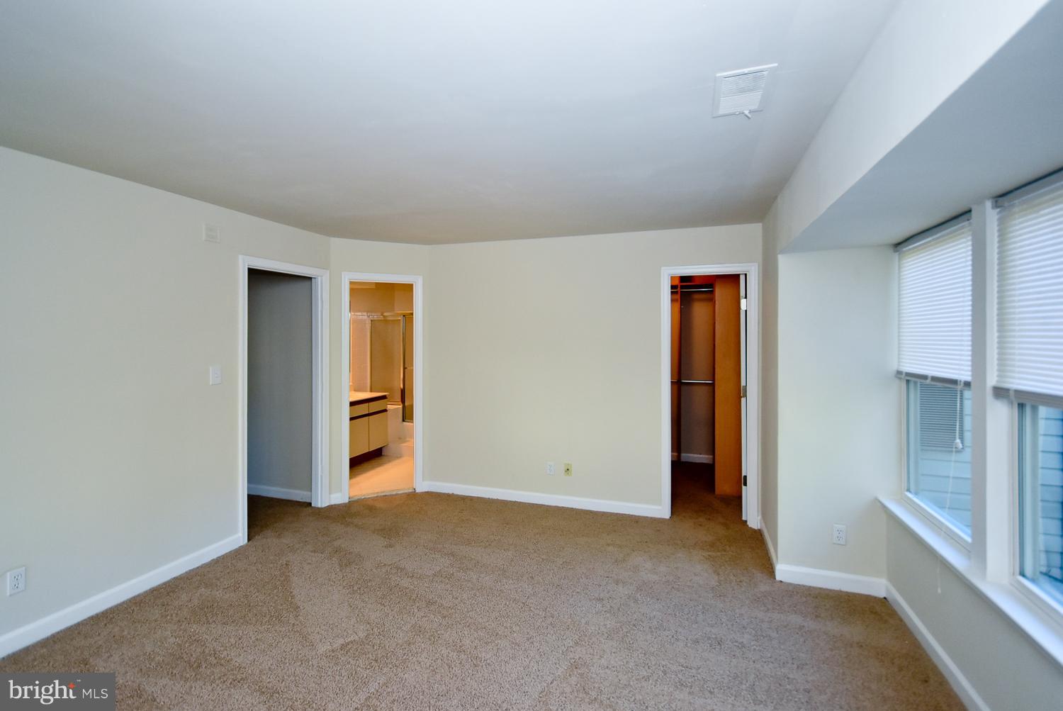 13708 Modrad Way, Unit 7B23 Silver Spring, MD 20904 - Photo 13 of 22 Bedroom (Master)