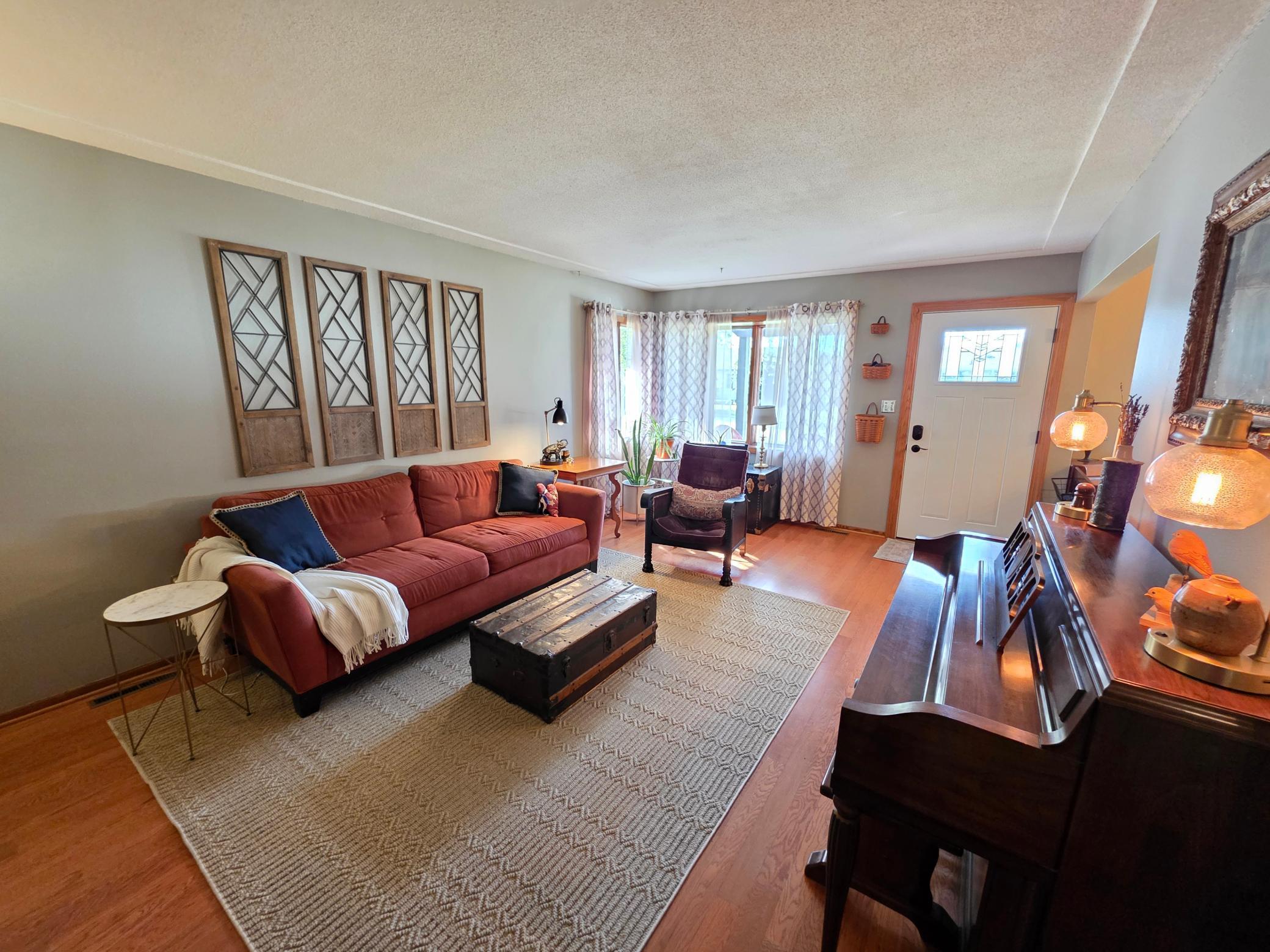 445 6th Street Southwest Plainview, MN 55964 - Photo 14 of 55