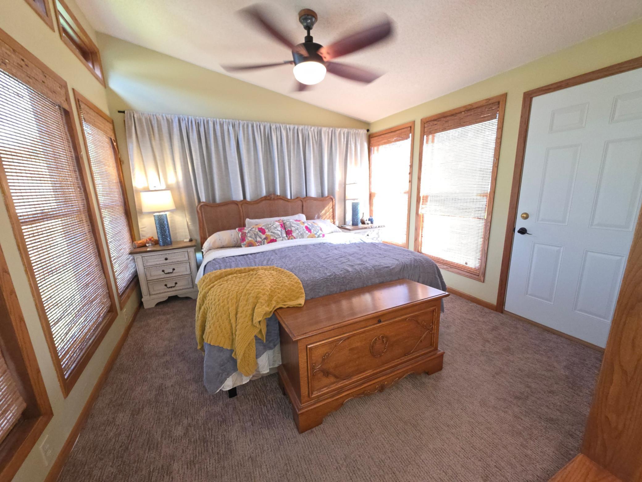 445 6th Street Southwest Plainview, MN 55964 - Photo 28 of 55