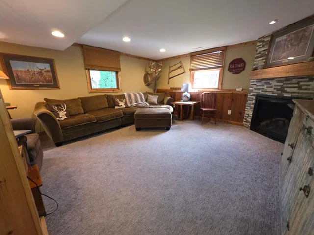 $314,900 | 445 6th Street Southwest, Plainview, MN 55964