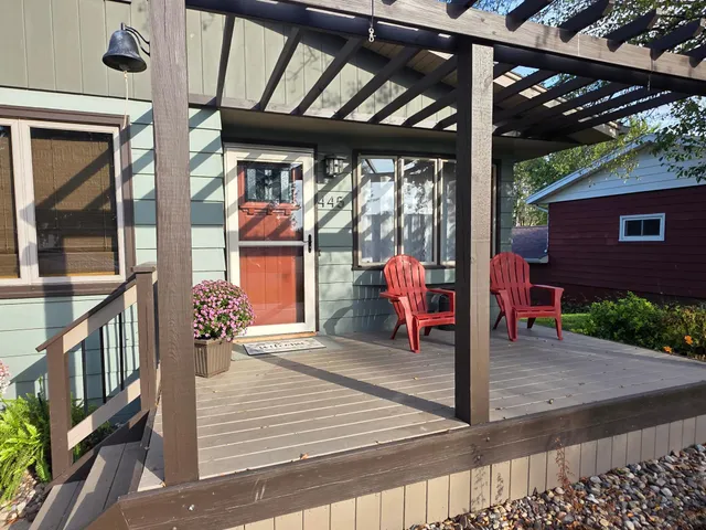 $314,900 | 445 6th Street Southwest, Plainview, MN 55964