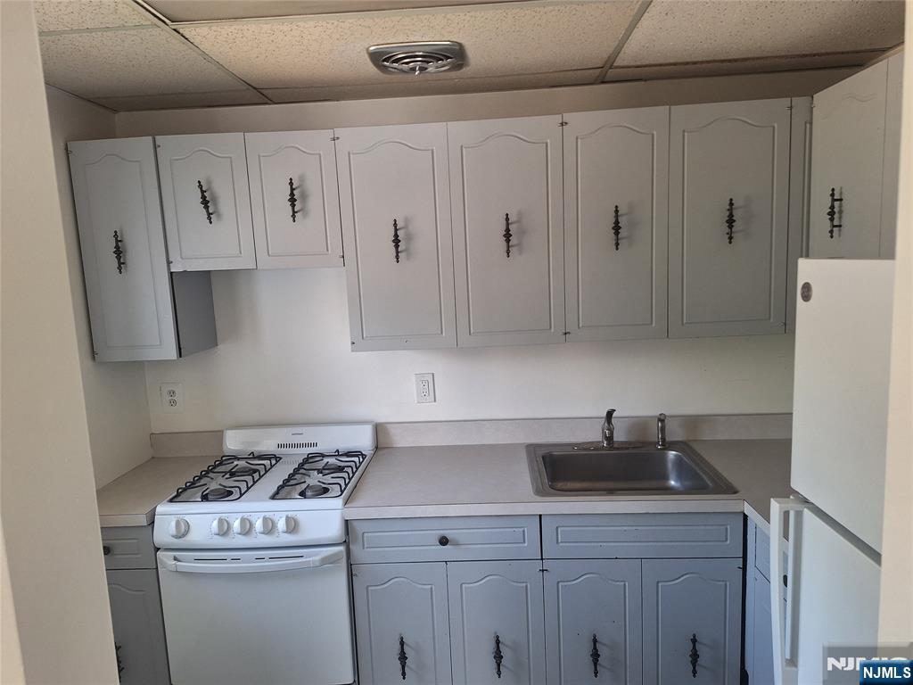 222 Kinderkamack Road, Unit G Oradell, NJ 07649 - Photo 3 of 5