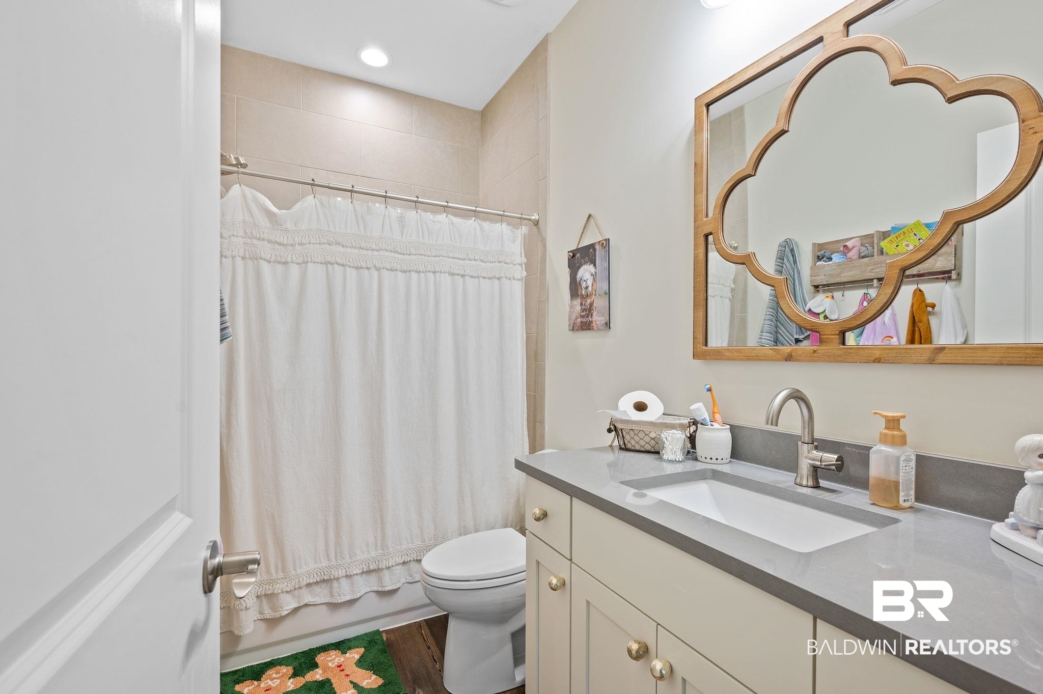 9536 Clarke Ridge Road Foley, AL 36535 - Photo 25 of 38 Bedroom with ensuite