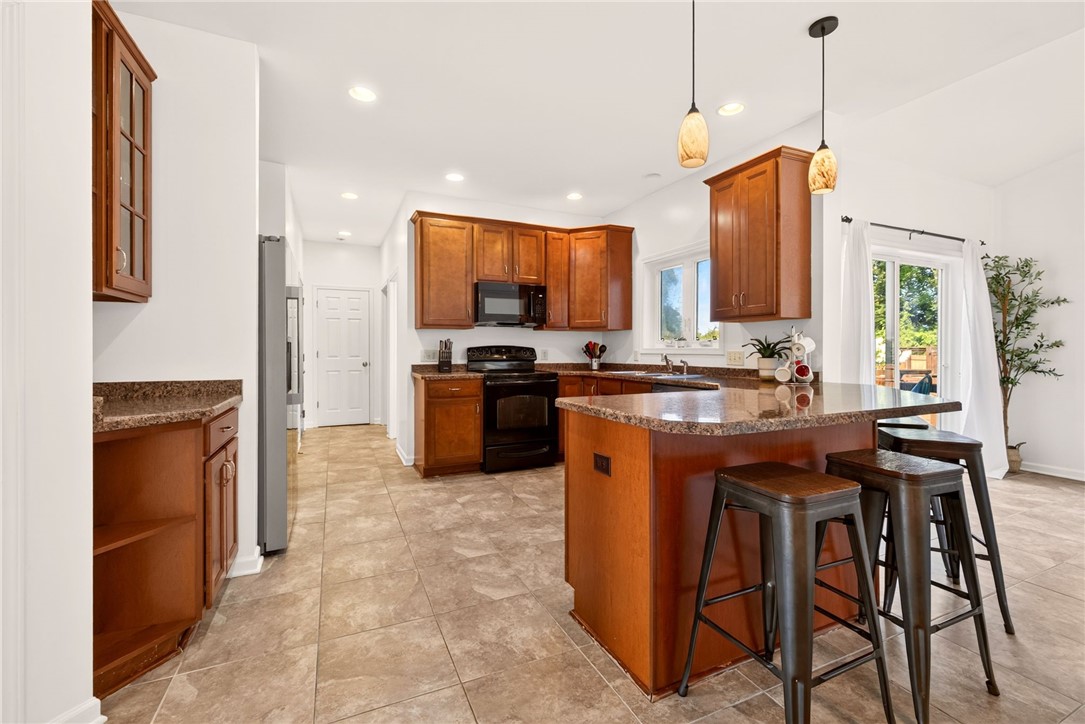 7682 Shoreline Boulevard Ontario, NY 14519 - Photo 16 of 40