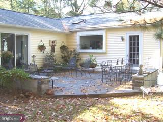 307 Locust Road Fort Washington, PA 19034 - Photo 2 of 6 Gallery Image 2