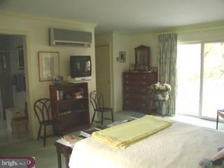 307 Locust Road Fort Washington, PA 19034 - Photo 6 of 6 Gallery Image 6