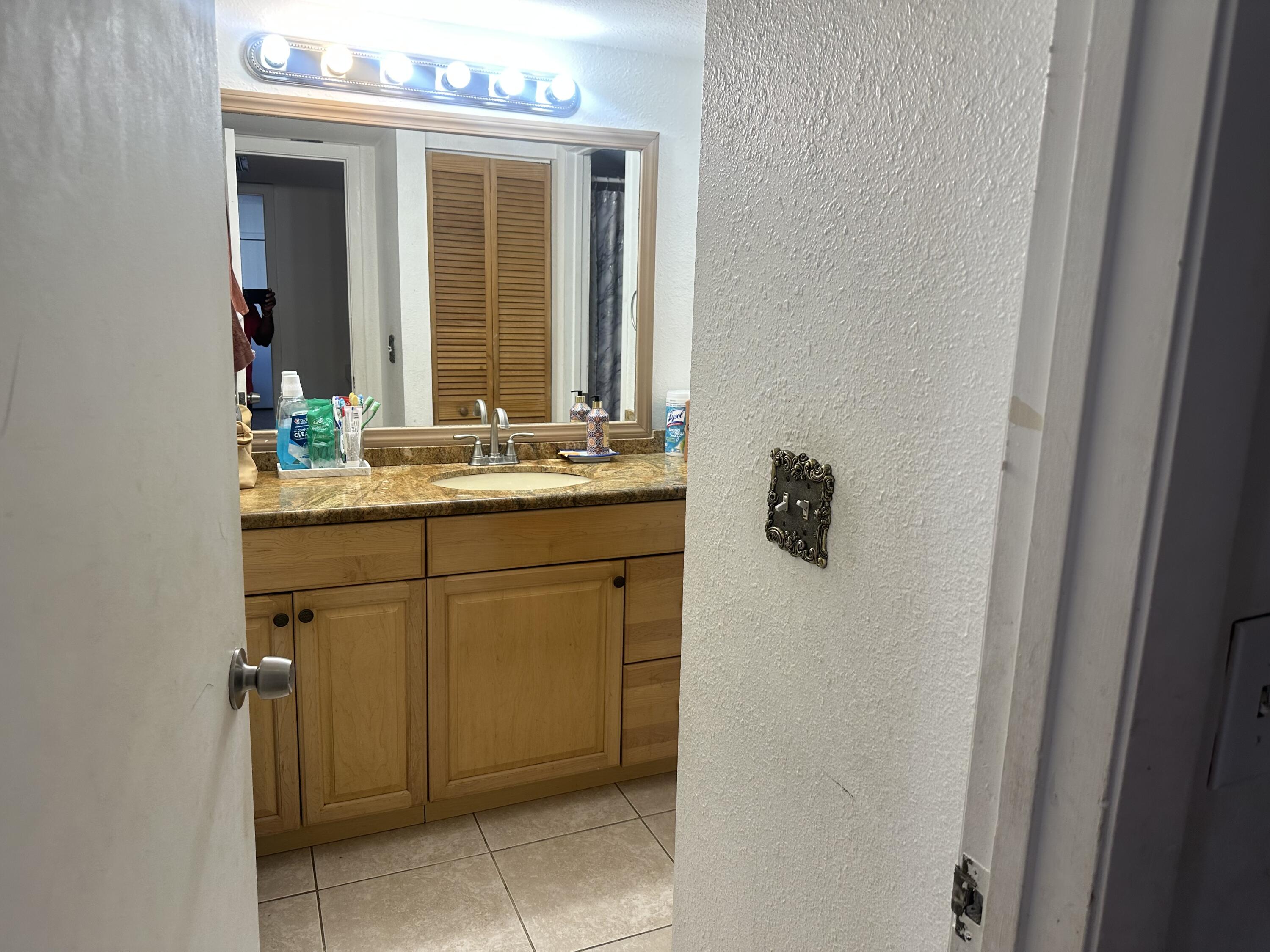 22240 Boca Rancho Drive, Unit B Boca Raton, FL 33428 - Photo 4 of 11 IMG_2948