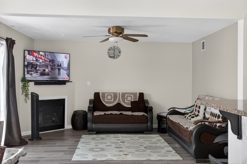 18 Frongillo Farm Road Worcester, MA 01604 - Photo 10 of 24