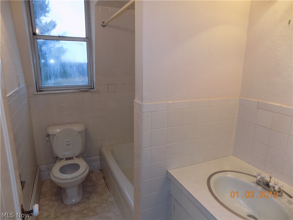 12907 Chardon-Windsor Road Chardon, OH 44024 - Photo 20 of 24 Gallery Image 20