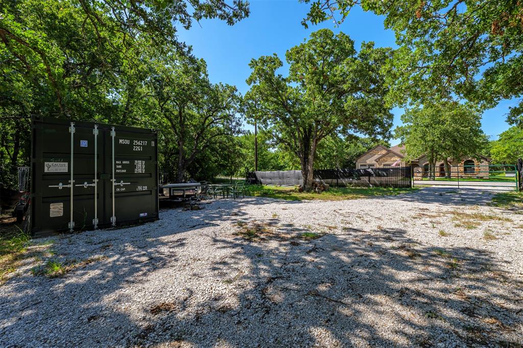 100 Manders Court Runaway Bay, TX 76426 - Photo 30 of 33 a view of backyard with green space