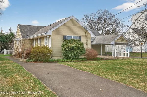 $325,000 | 85 Harding Avenue, Kingston, NY 12401