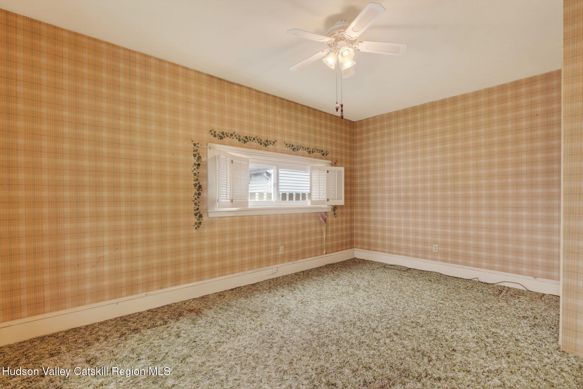 85 Harding Avenue Kingston, NY 12401 - Photo 27 of 41 a view of an empty room with a window