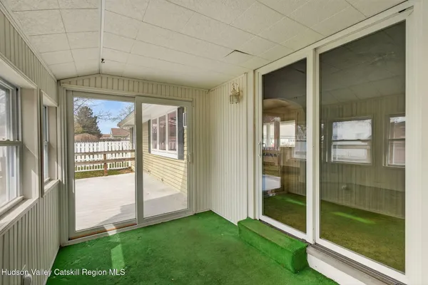 $325,000 | 85 Harding Avenue, Kingston, NY 12401