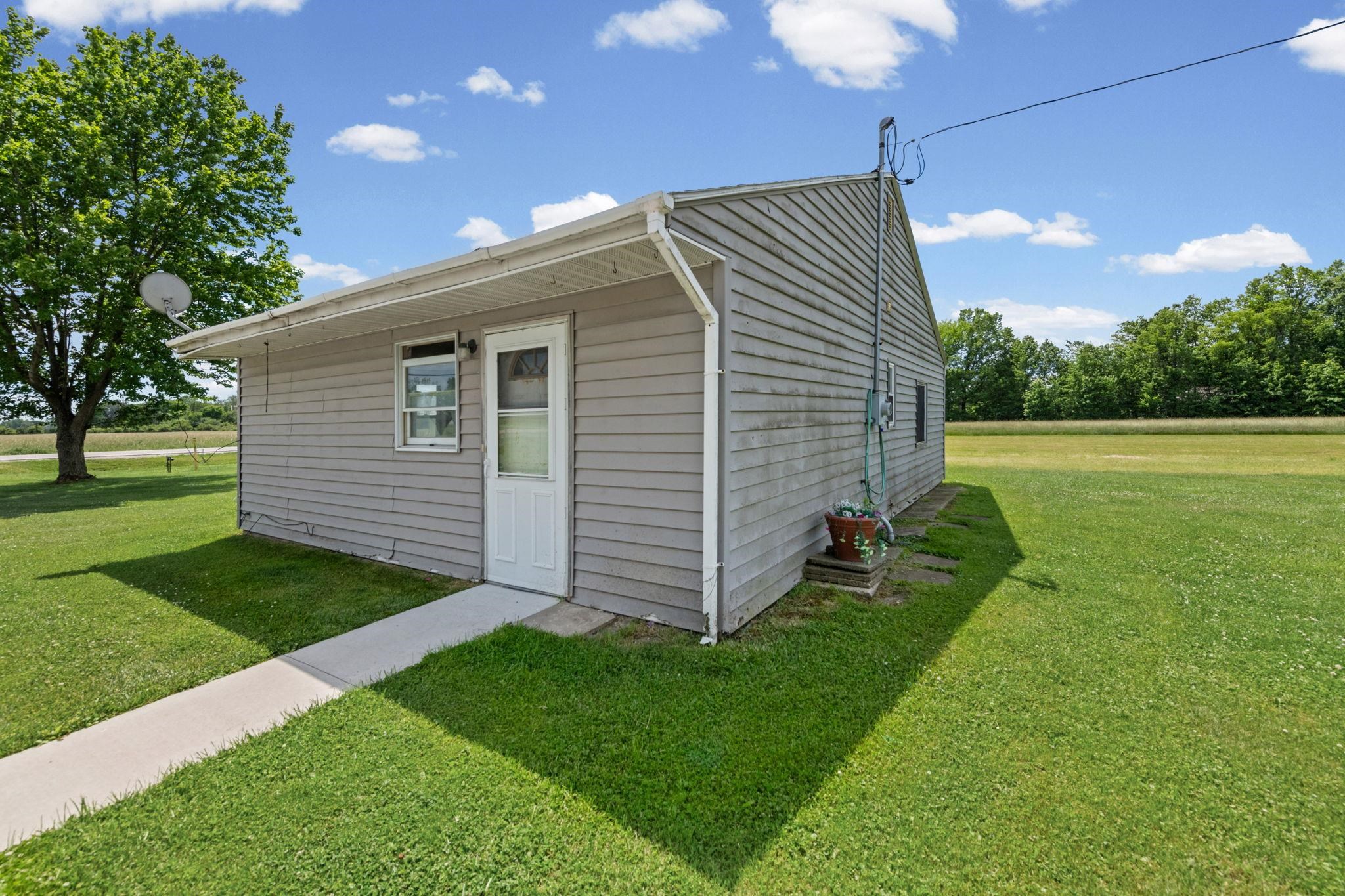 7762 Shea Road Fair Haven, MI 48023 - Photo 26 of 44 50212923-e8d2b110-8f79-4eef-8ce6-1dadaea00740.JPG
