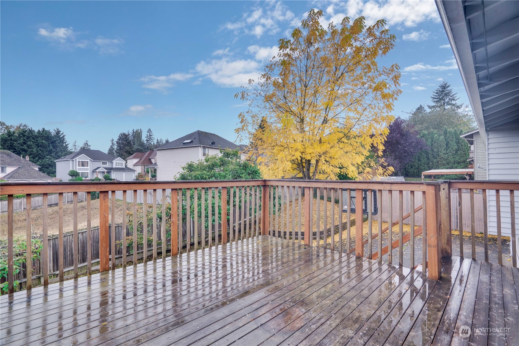 2813 Southwest 342nd Street Federal Way, WA 98023 - Photo 30 of 34 a view of a balcony with wooden fence