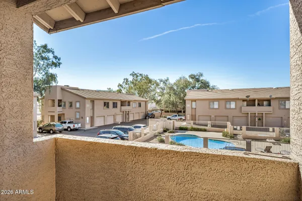 $270,000 | 1406 West Emerald Avenue, Unit 112, Mesa, AZ 85202