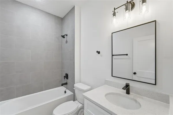 $279,900 | 2861 West Dellwood Street, Dunnellon, FL 34433