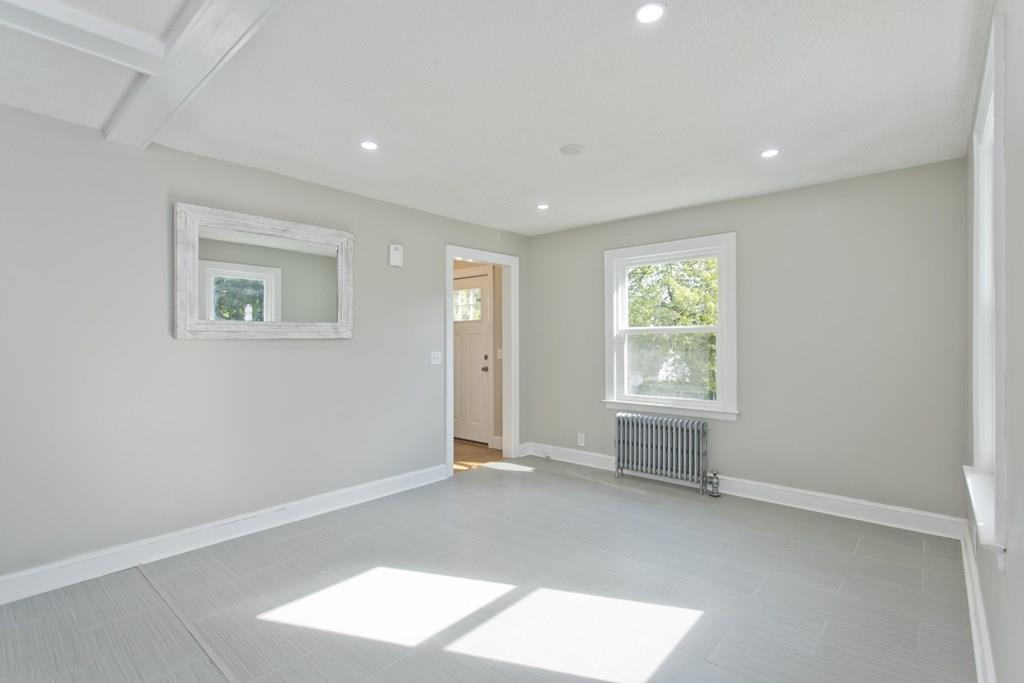 26 Granville Road Southwick, MA 01077 - Photo 5 of 42 Gallery Image 5