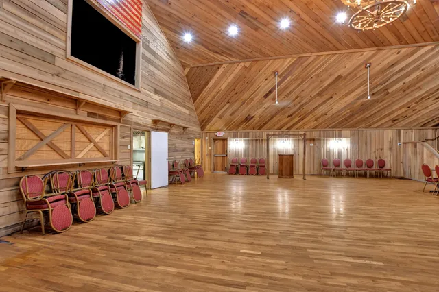 $1,900,000 | 11845 Highway 41, Monteagle, TN 37356