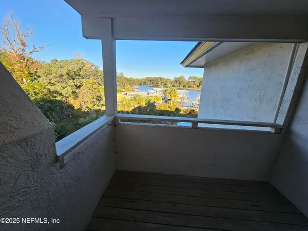 $1,700 | 1307 River Hills Circle East, Unit 16, Jacksonville, FL 32211