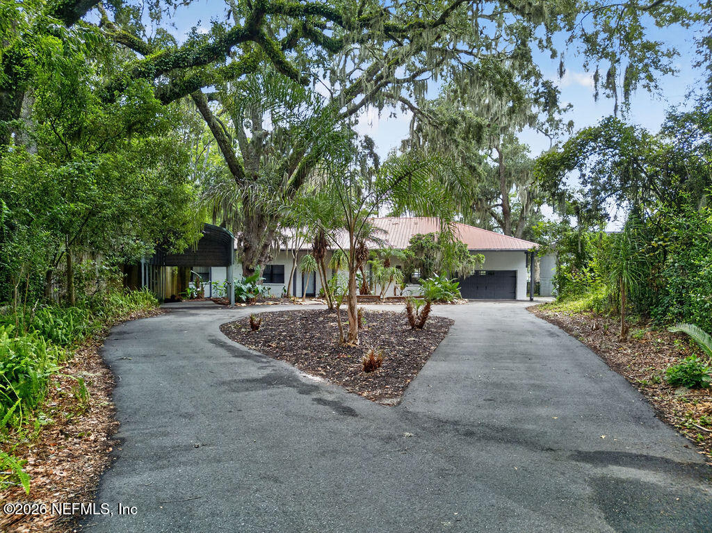 2778 Holly Point Road West Orange Park, FL 32073 - Photo 43 of 56 DJI_20260821015250_0285_D