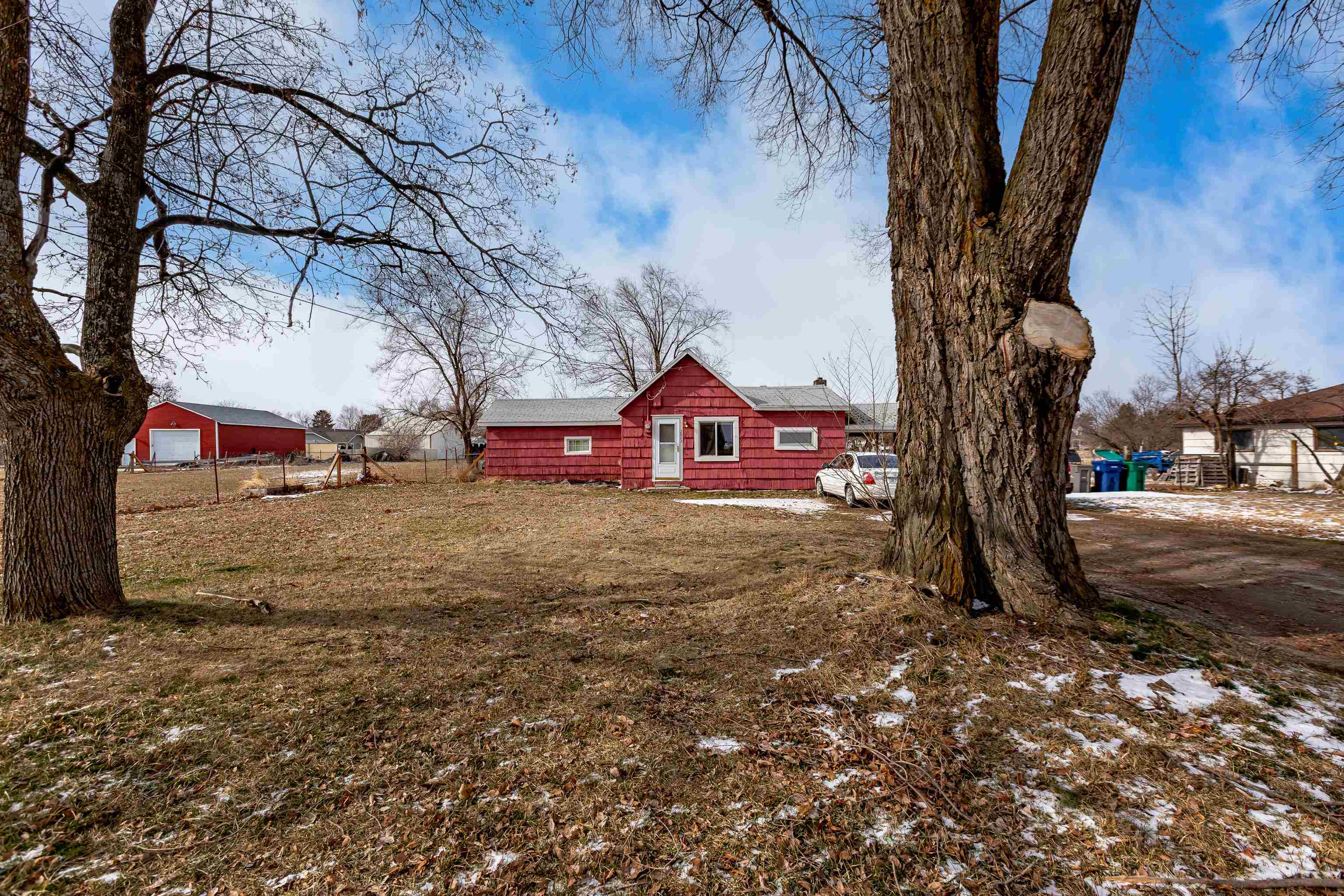 2023 North Long Road Spokane Valley, WA 99016 - Photo 1 of 35