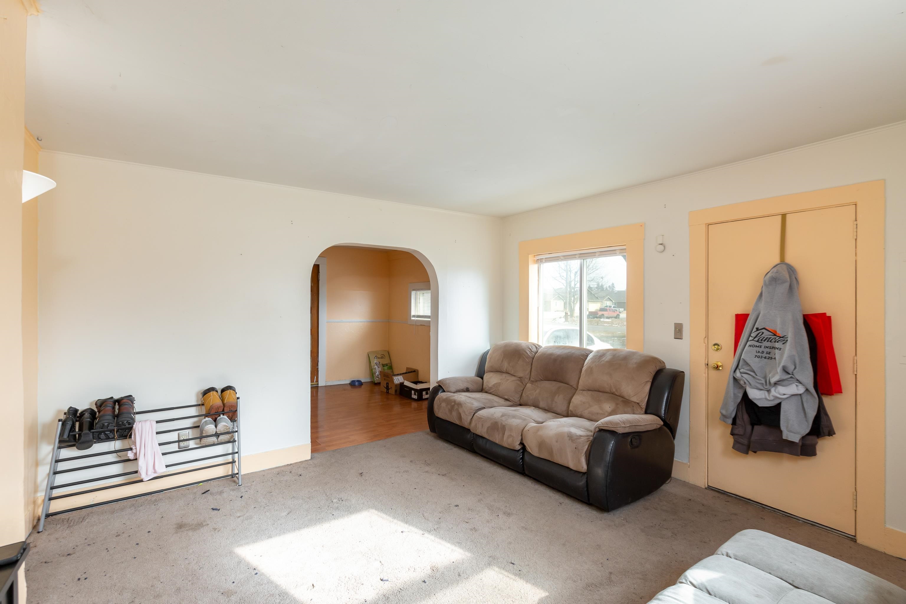 2023 North Long Road Spokane Valley, WA 99016 - Photo 6 of 35