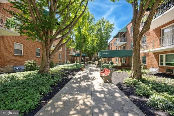 $160,000 | 1600 Church Road, Unit C207, Wyncote, PA 19095