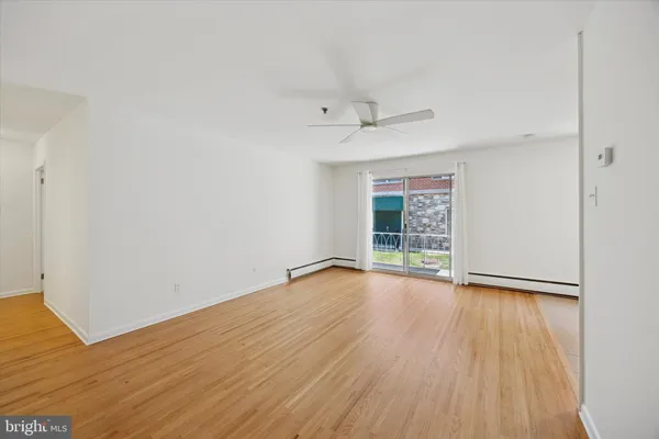 $160,000 | 1600 Church Road, Unit C207, Wyncote, PA 19095