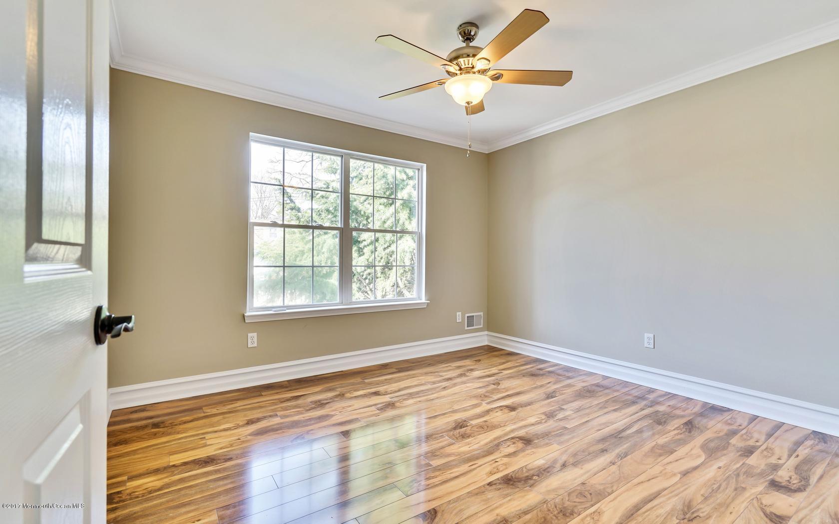 62 Middlesex Road, Unit 1/2 Matawan, NJ 07747 - Photo 16 of 30 34