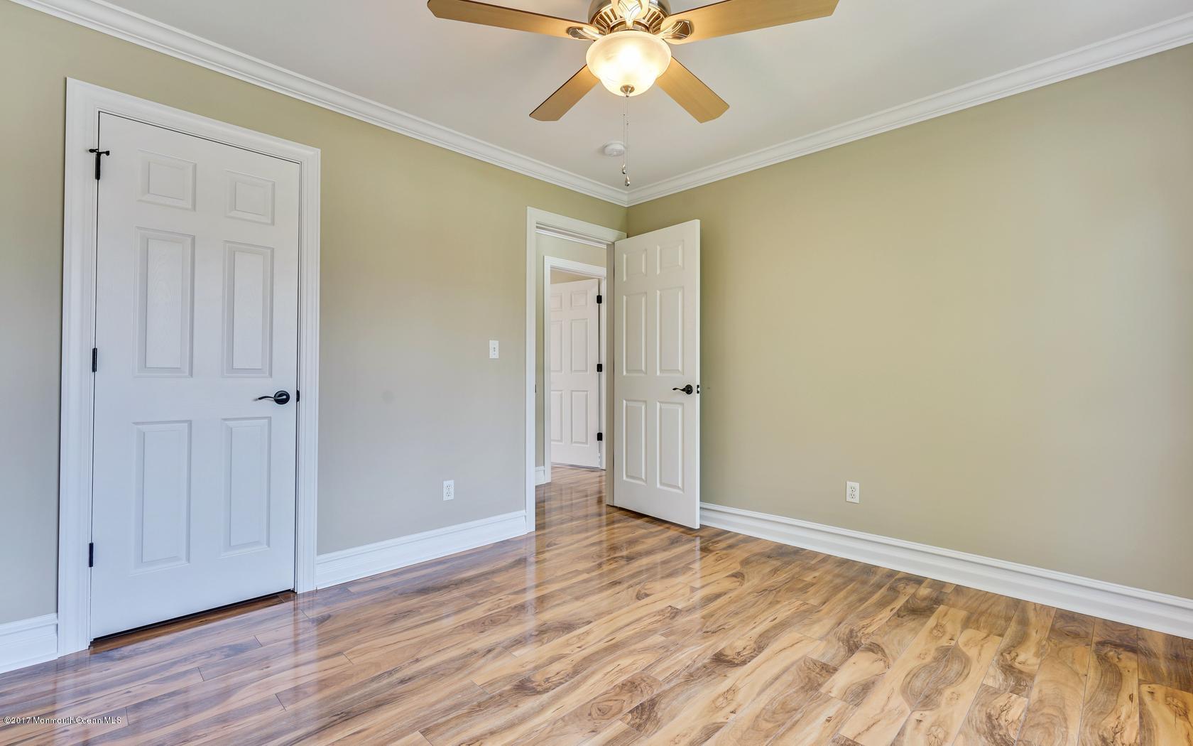 62 Middlesex Road, Unit 1/2 Matawan, NJ 07747 - Photo 17 of 30 35