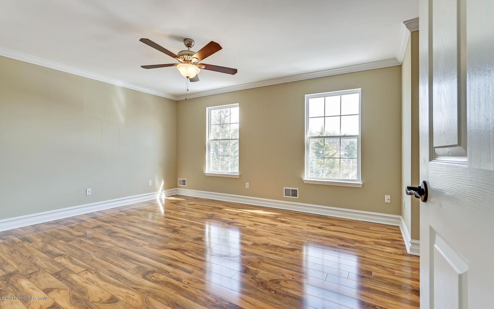 62 Middlesex Road, Unit 1/2 Matawan, NJ 07747 - Photo 18 of 30 37