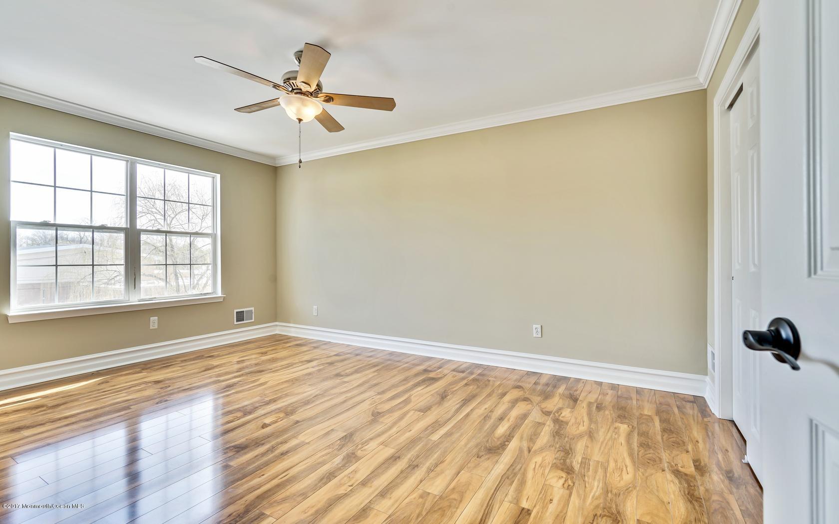 62 Middlesex Road, Unit 1/2 Matawan, NJ 07747 - Photo 22 of 30 44
