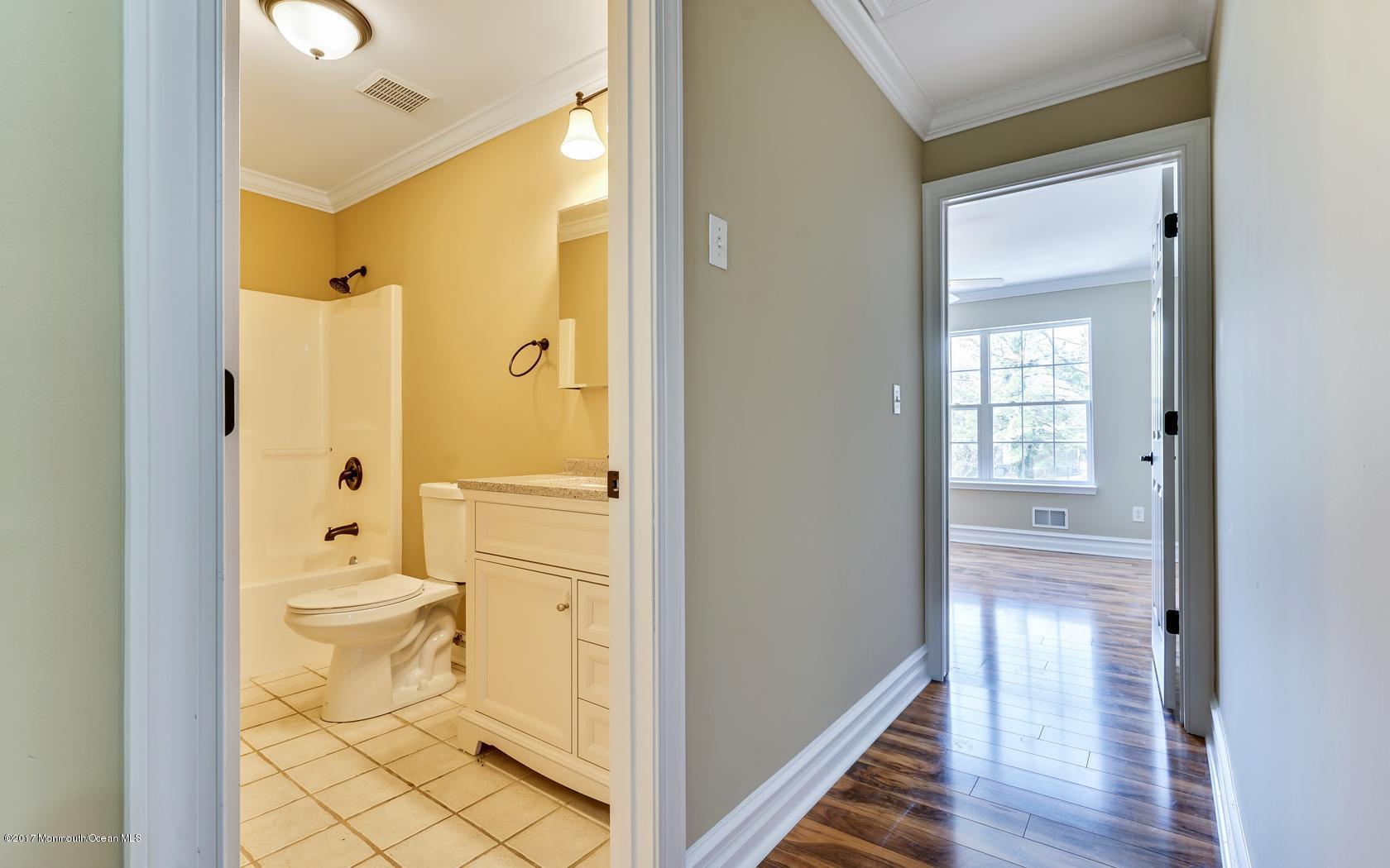 62 Middlesex Road, Unit 1/2 Matawan, NJ 07747 - Photo 23 of 30 49