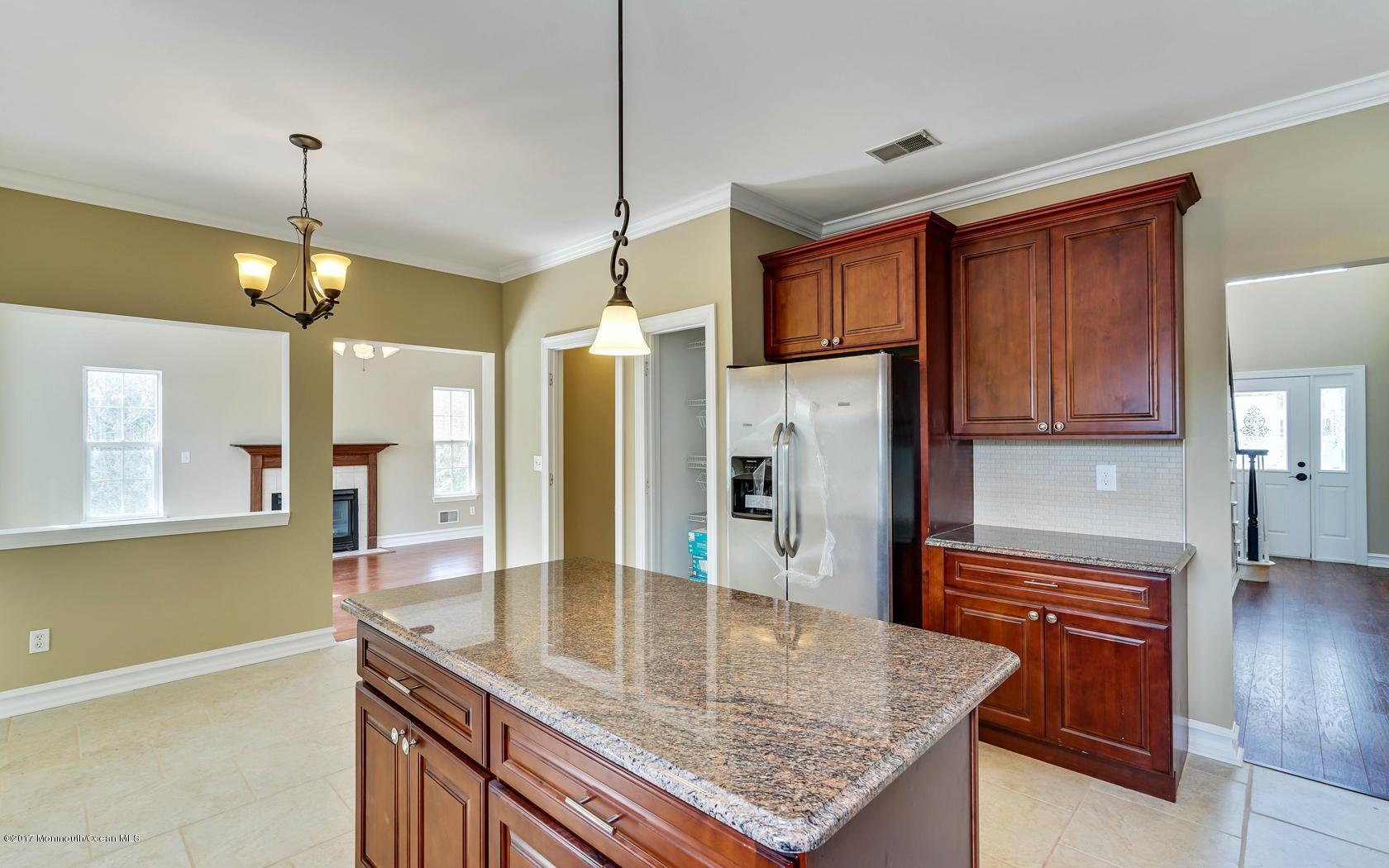 62 Middlesex Road, Unit 1/2 Matawan, NJ 07747 - Photo 9 of 30 23