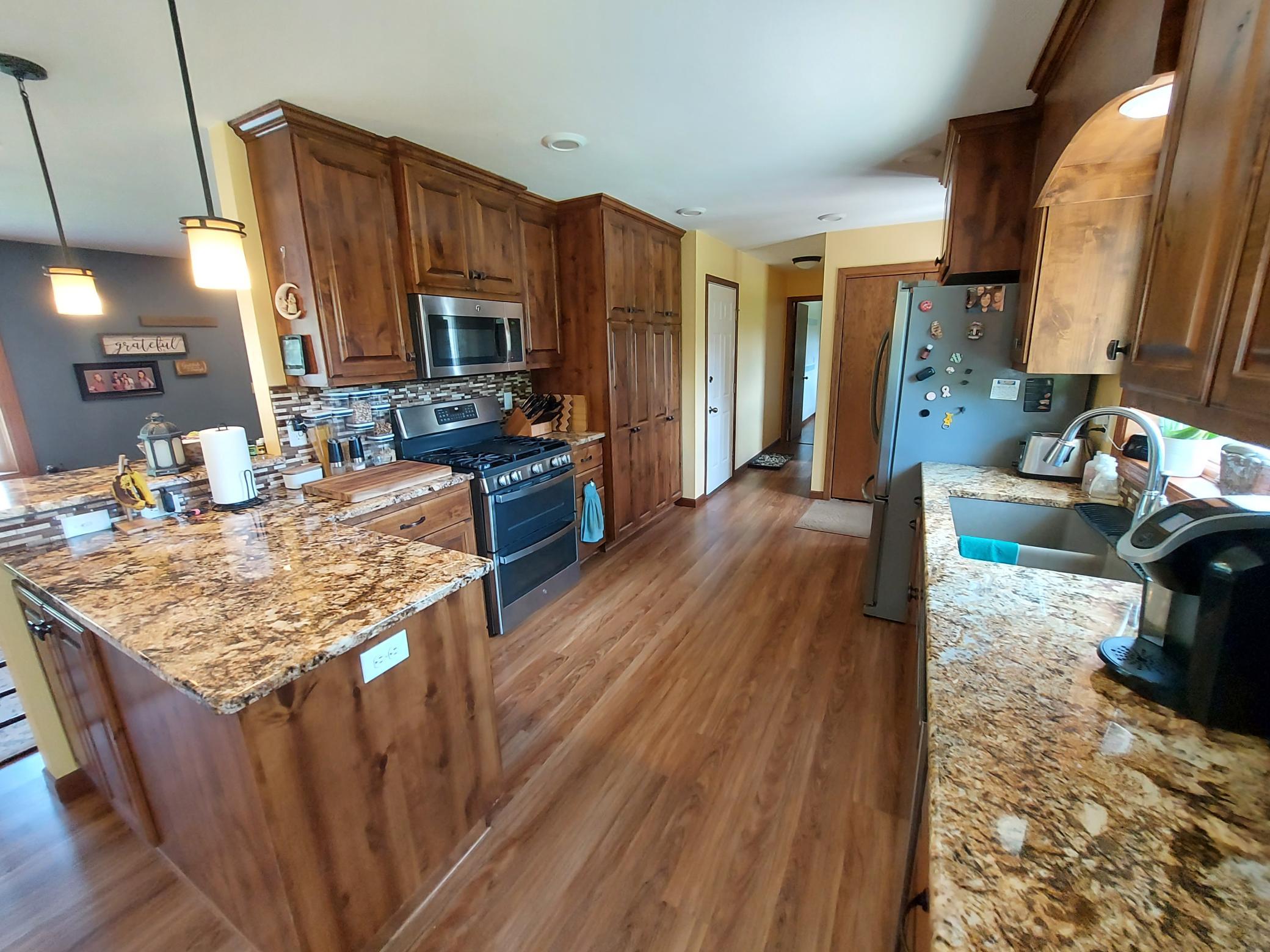 409 Sundown Drive Avon, MN 56310 - Photo 4 of 17