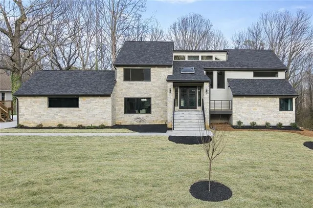 $1,650,000 | 250 Bruton Way Northeast, Atlanta, GA 30342