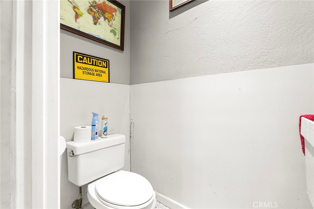 9857 Lott Road Durham, CA 95938 - Photo 37 of 42 shop bathroom