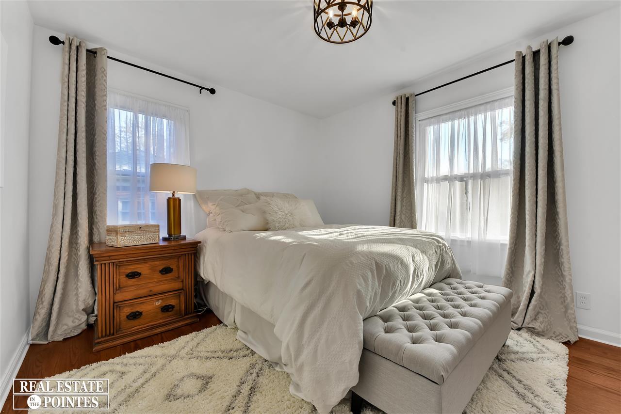 488 Bournemouth Road Grosse Pointe, MI 48236 - Photo 13 of 36