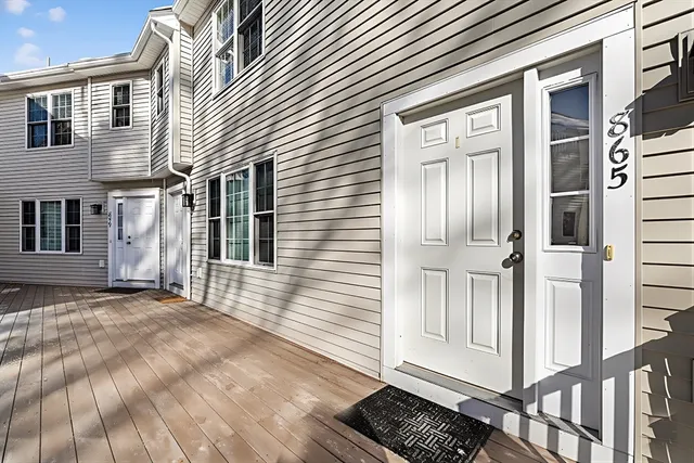 $699,900 | 865 Washington Street, Unit 6, Canton, MA 02021