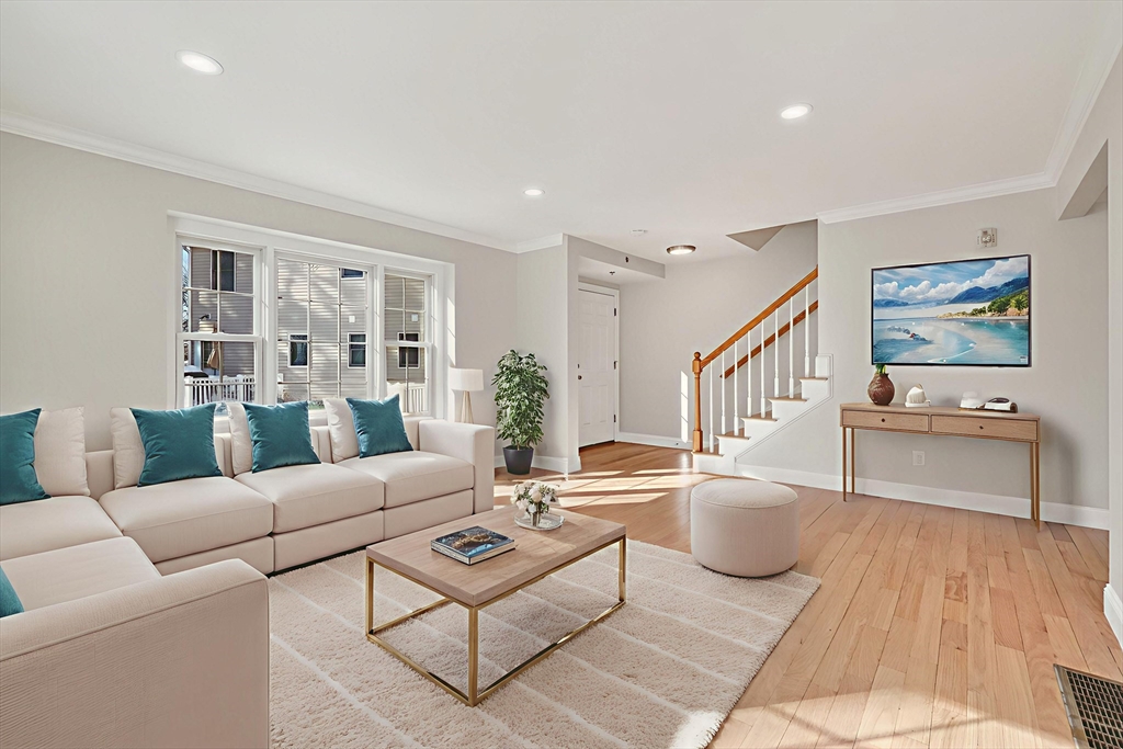 865 Washington Street, Unit 6 Canton, MA 02021 - Photo 5 of 31