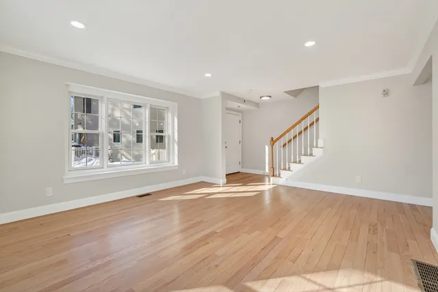 $699,900 | 865 Washington Street, Unit 6, Canton, MA 02021