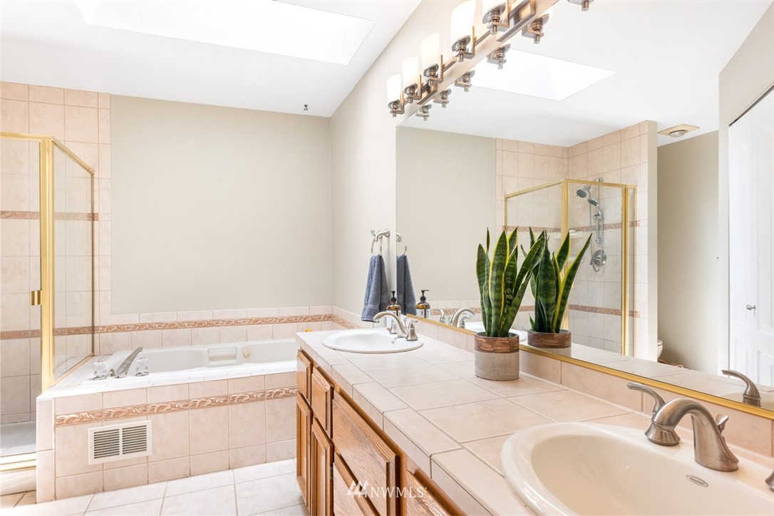 24022 26th Drive Southeast Bothell, WA 98021 - Photo 5 of 40