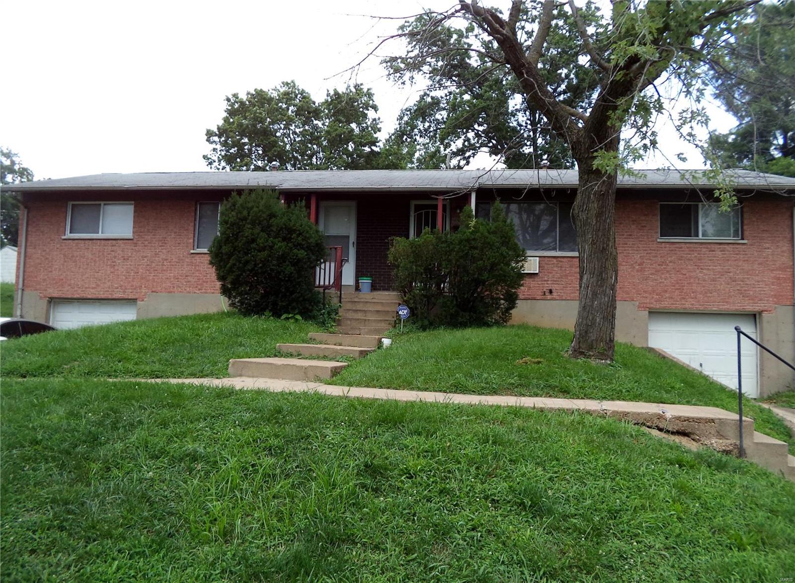 931 Raford Court St. Louis, MO 63137 - Photo 1 of 40 Gallery Image 1