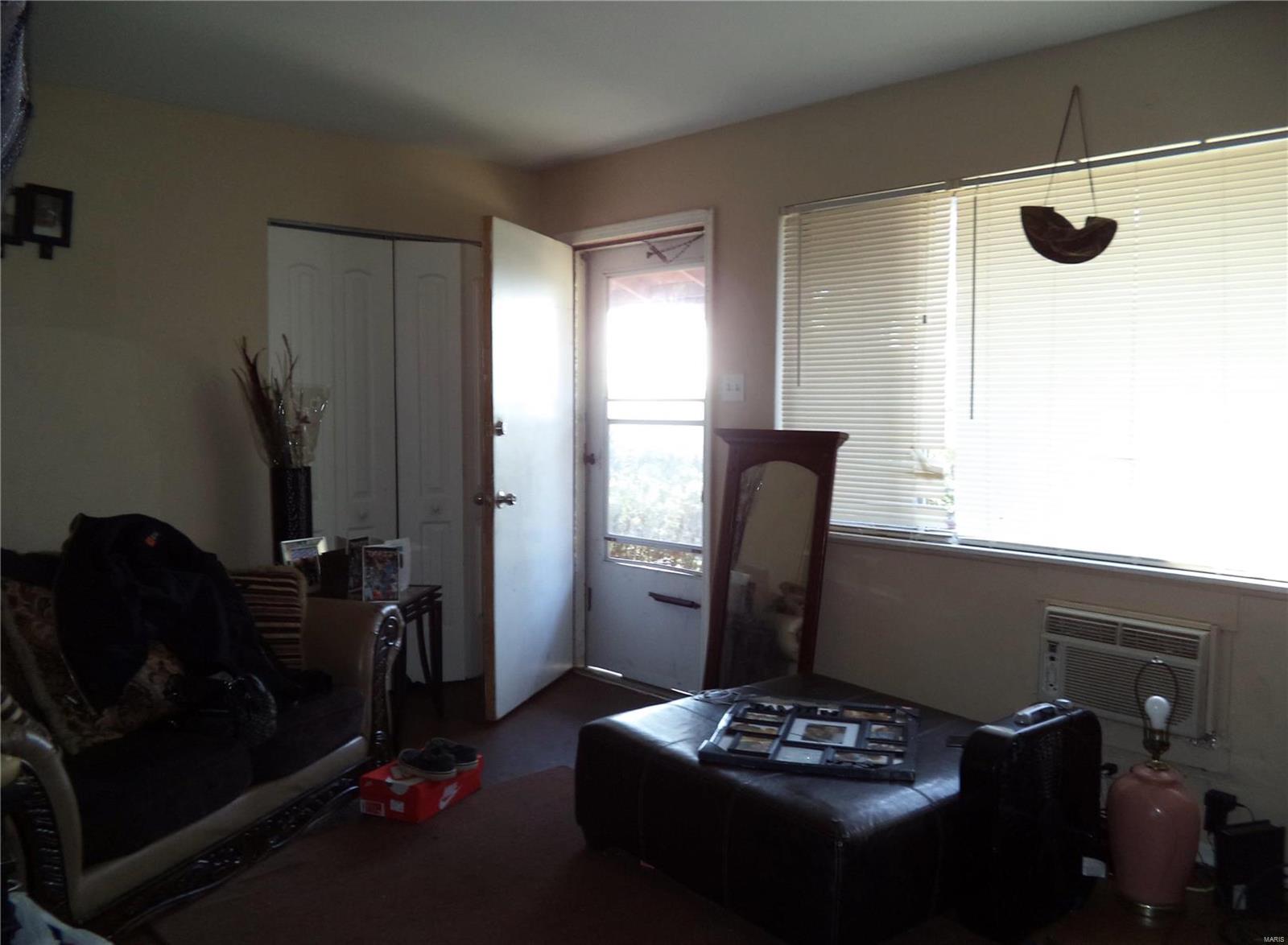 931 Raford Court St. Louis, MO 63137 - Photo 21 of 40 Gallery Image 21