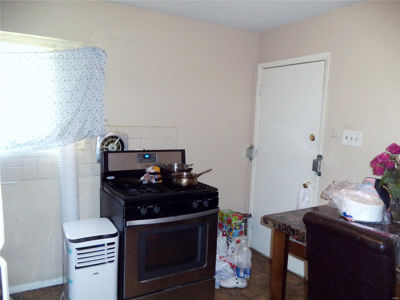 931 Raford Court St. Louis, MO 63137 - Photo 24 of 40 Gallery Image 24