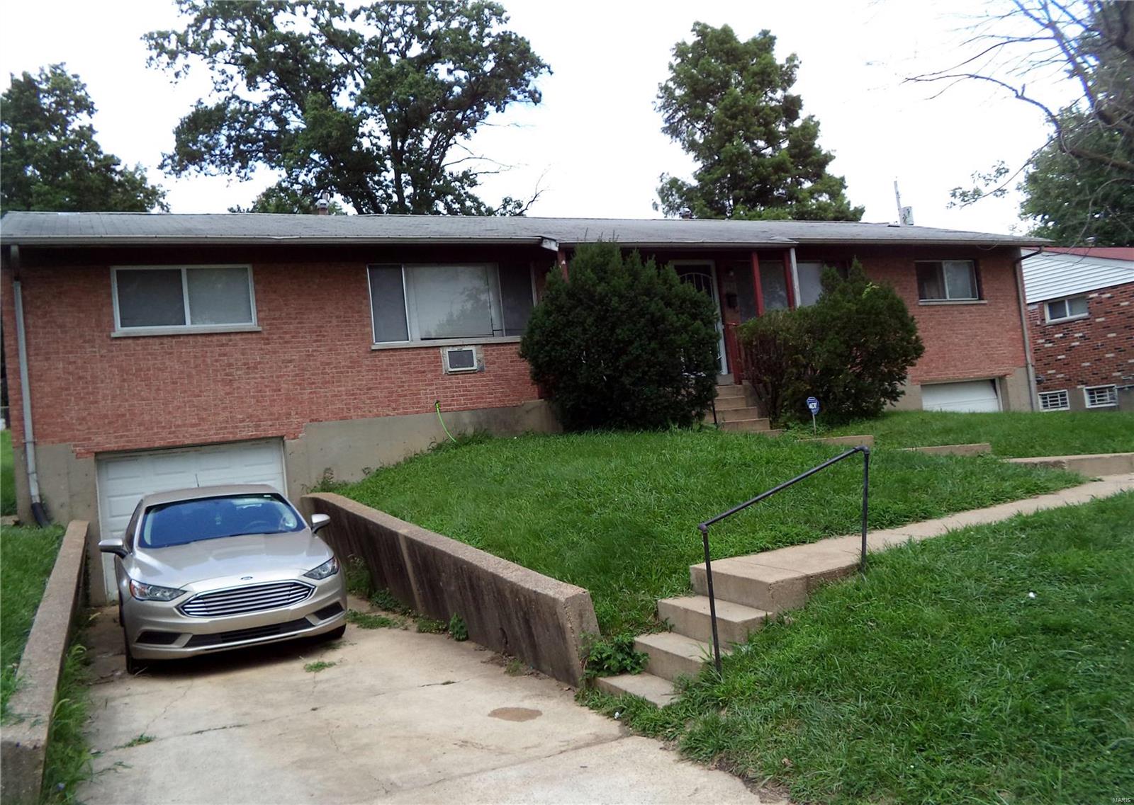 931 Raford Court St. Louis, MO 63137 - Photo 36 of 40 Gallery Image 36