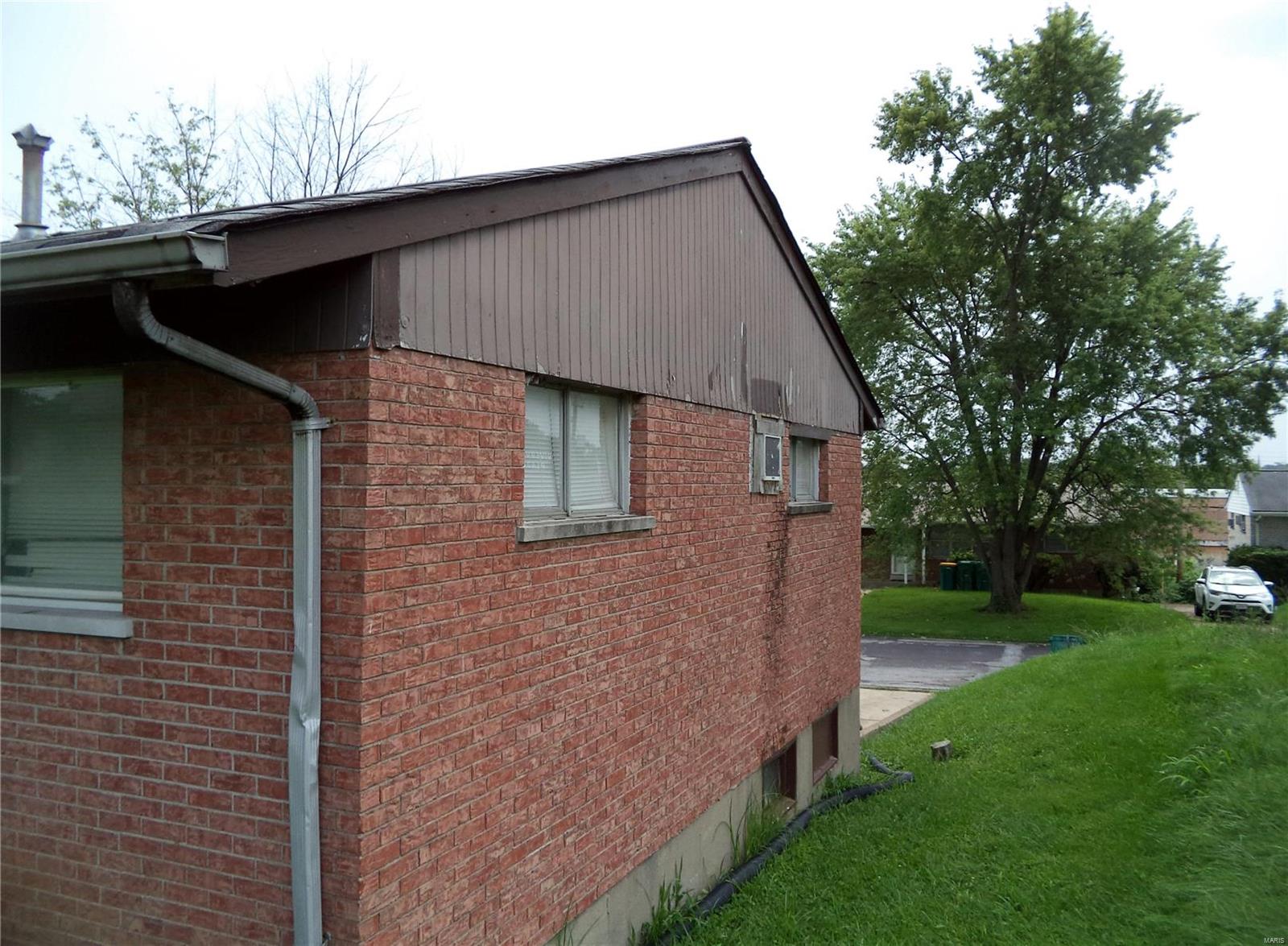 931 Raford Court St. Louis, MO 63137 - Photo 37 of 40 Gallery Image 37